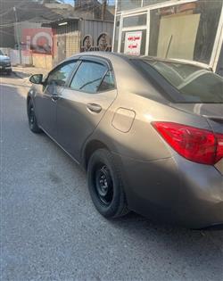 تۆیۆتا کۆرۆلا